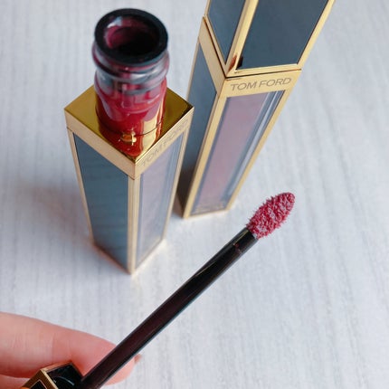 グロス リュクス/TOM FORD BEAUTY/リップグロスを使ったクチコミ(4枚目)