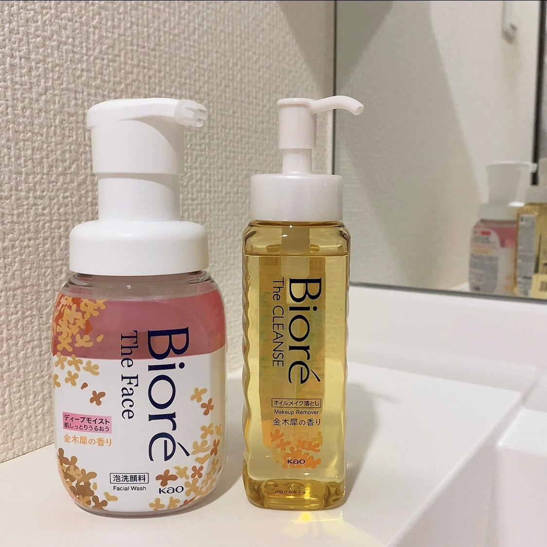 ビオレ ザ クレンズ オイルメイク落とし 金木犀の香り/ビオレ/オイルクレンジングを使ったクチコミ(4枚目)