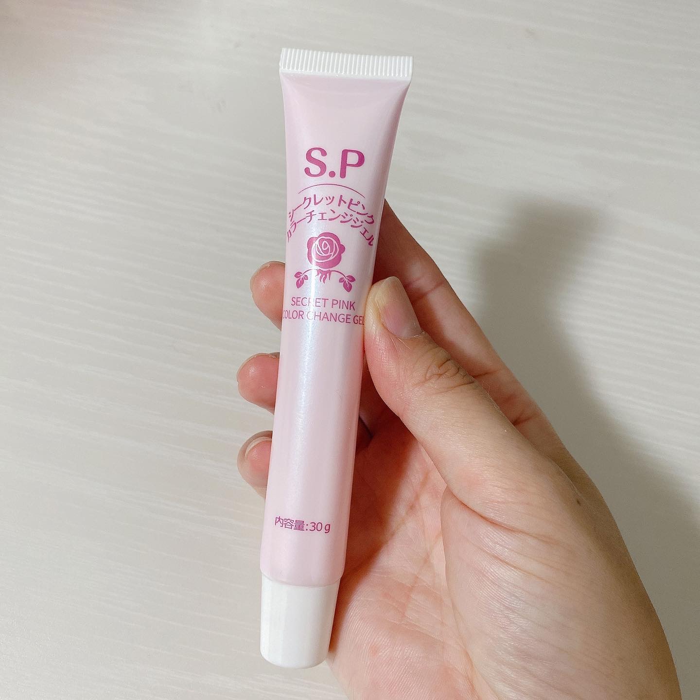 シークレットピンク　カラーチェンジジェル/White feather/バストケア・ヒップケアを使ったクチコミ（2枚目）