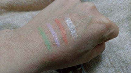 MCスティックコンシーラー/3COINS/化粧下地を使ったクチコミ(2枚目)