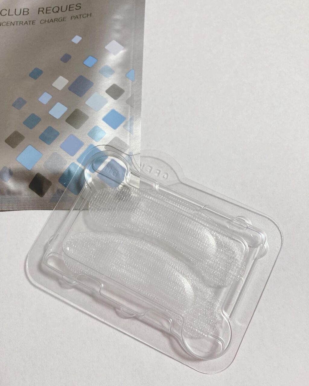 リクエス コンセントレート チャージ パッチ/クラブ/シートマスク・パックを使ったクチコミ(3枚目)
