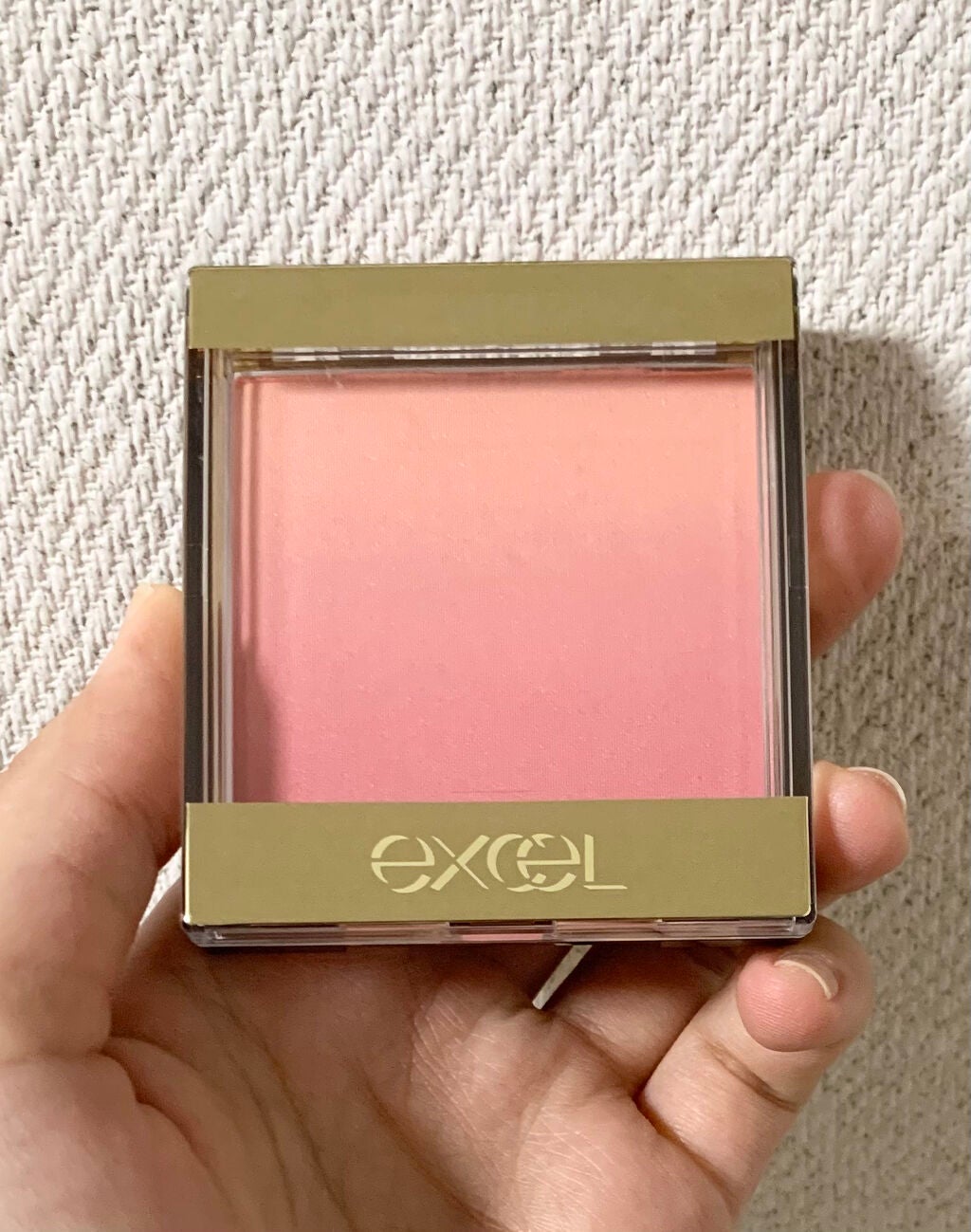 オーラティック ブラッシュ/excel/パウダーチークを使ったクチコミ(1枚目)