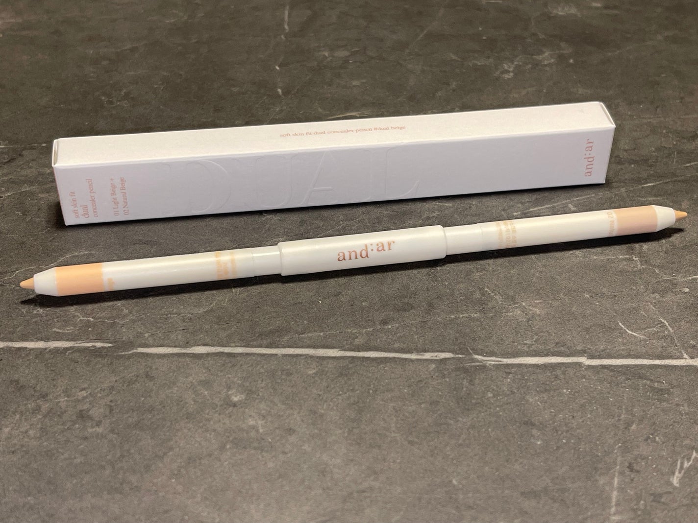 デュアルコンシーラーペンシル/and:ar/ペンシルコンシーラーを使ったクチコミ(2枚目)