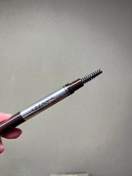 ブラシ付きアイブロウ繰り出し/CEZANNE/アイブロウペンシルを使ったクチコミ(4枚目)