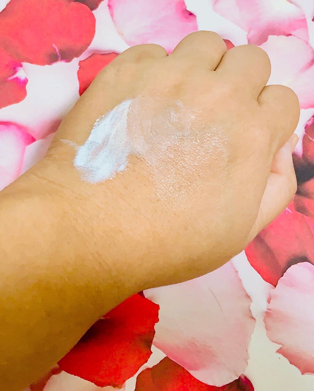 カラーチェンジファンデーション/QUEI/クリーム・エマルジョンファンデーションを使ったクチコミ(5枚目)