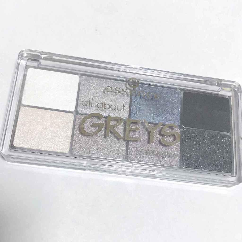 essence all about eyeshadow palletesのクチコミ「△▲スウォッチ▲△

essence
オールアバウトグレイスアイシャドウ

8色スウォッチ

.....」（1枚目）