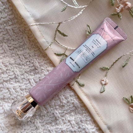 フラワーブルーム ハンドクリーム(フローラルブーケの香り)/Kailijumei/ハンドクリームを使ったクチコミ(4枚目)