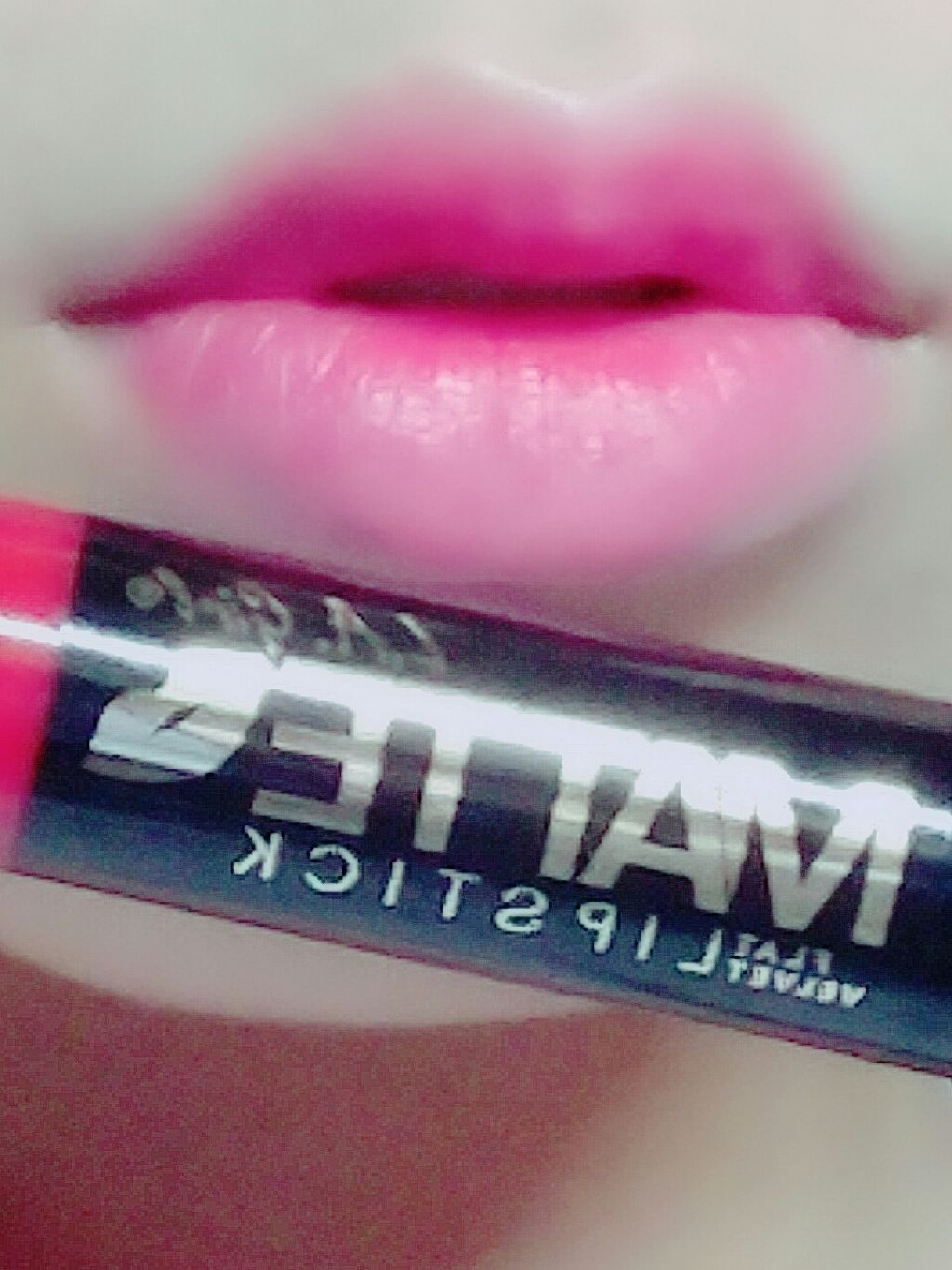 試してみた】マット フラット ベルベット リップスティック L.A.Girlの