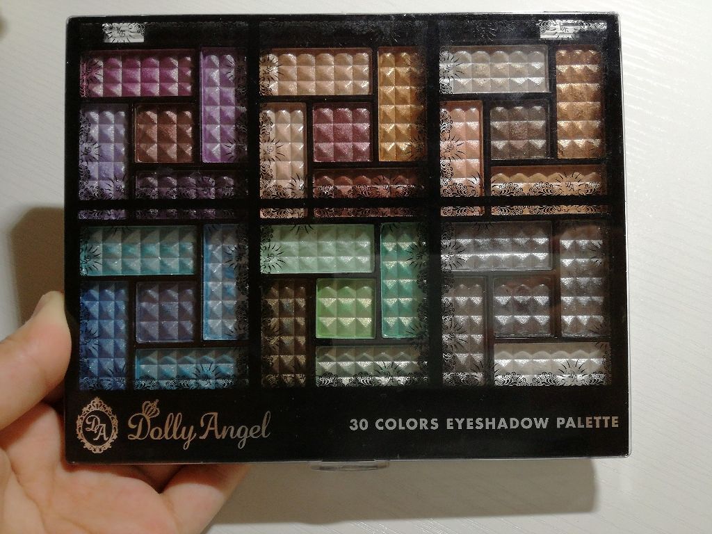30COLORSEYESHADOWPALETTE/Dolly Angel/アイシャドウパレットを使ったクチコミ(1枚目)