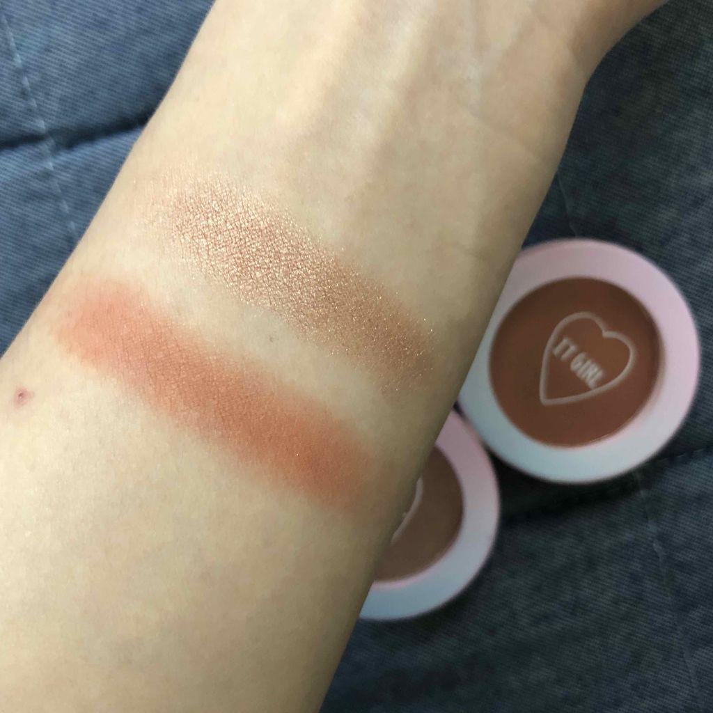 ダイソー×IT GIRL アイシャドウ/DAISO/単色アイシャドウを使ったクチコミ（3枚目）