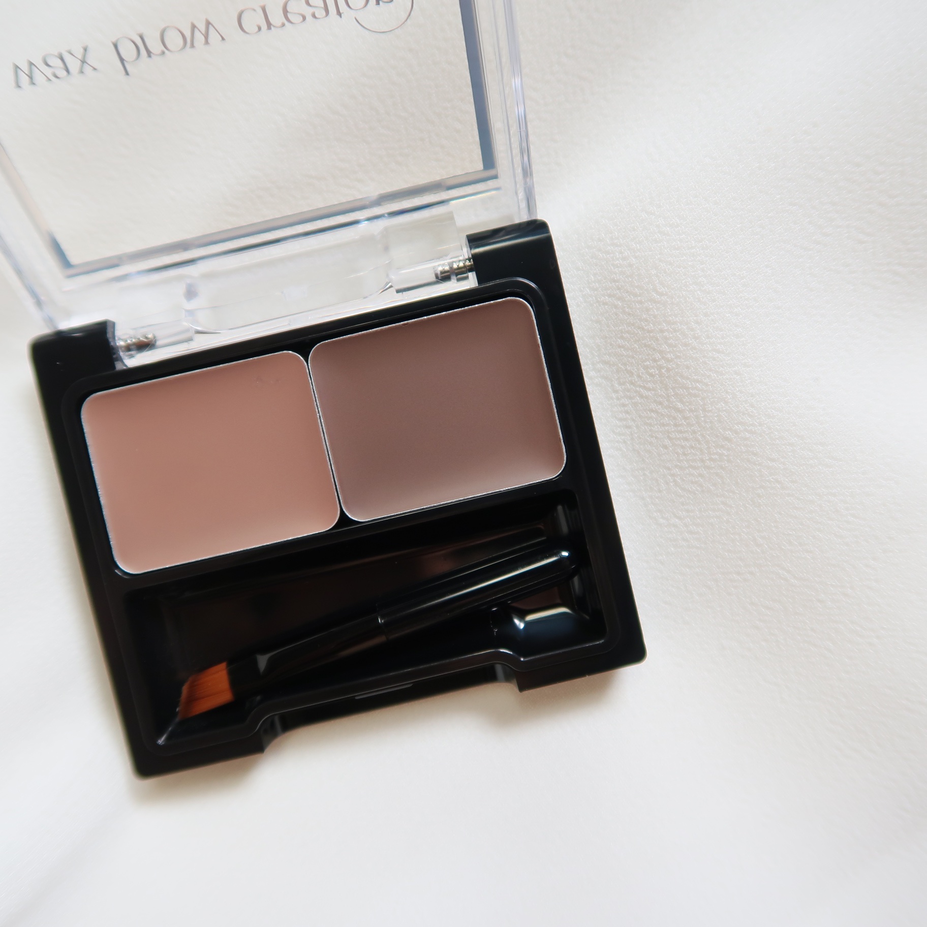 キスミー ヘビーローテーション ワックスブロウクリエイター 02 ナチュラルアッシュ/ヘビーローテーション/パウダーアイブロウを使ったクチコミ（2枚目）