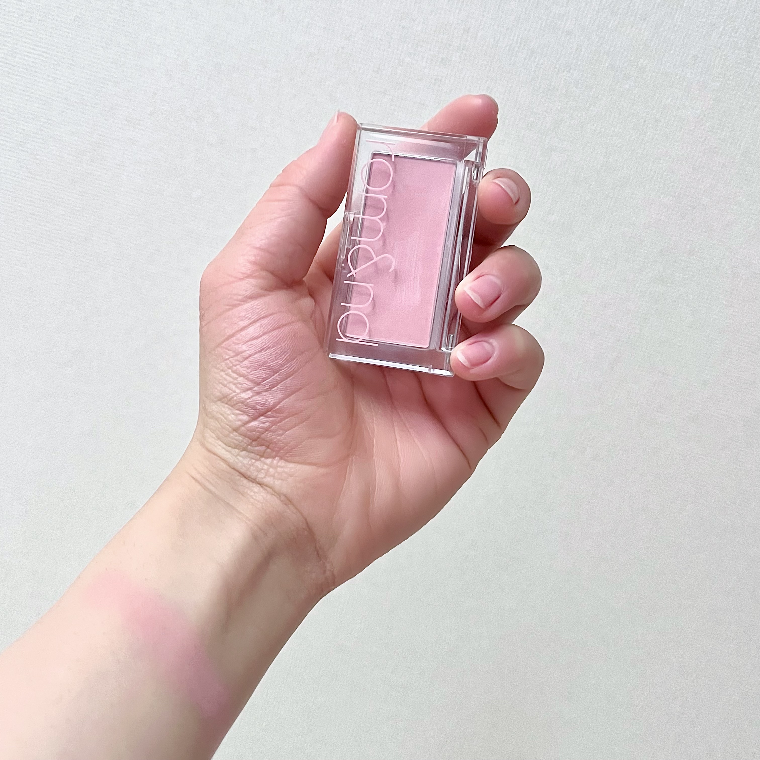 ベターザンチーク/rom&nd/パウダーチークを使ったクチコミ（3枚目）