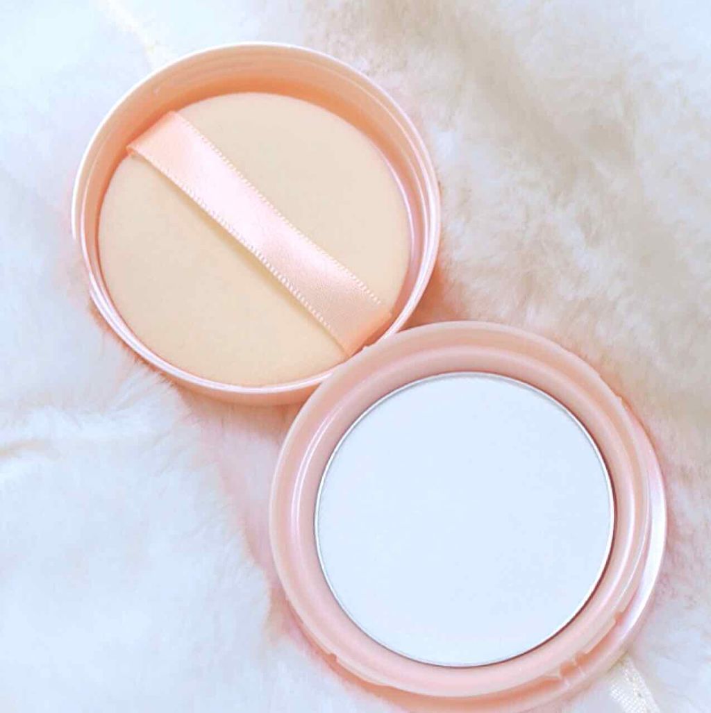 アクメディカ 薬用 フェイスパウダー クリア/ナリスアップ/パウダーファンデーションを使ったクチコミ（3枚目）