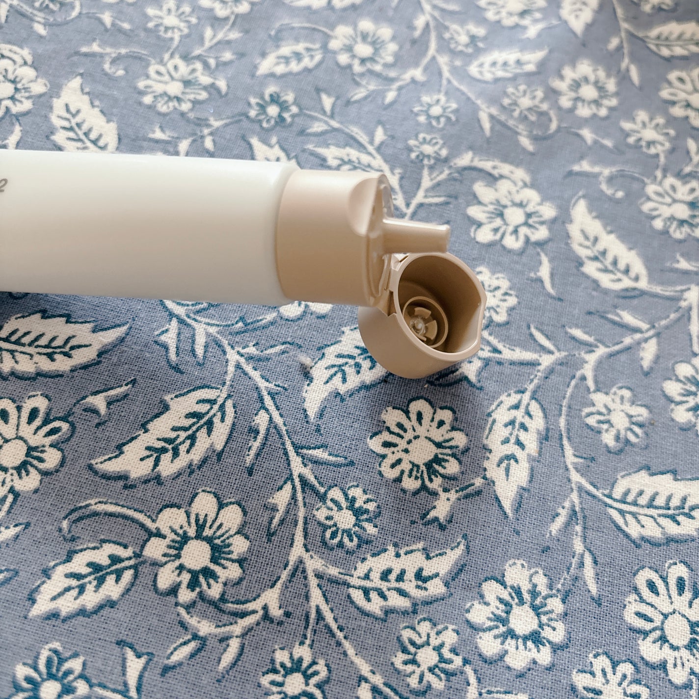 薬用UVベースコントロールカラー/無印良品/化粧下地を使ったクチコミ(3枚目)