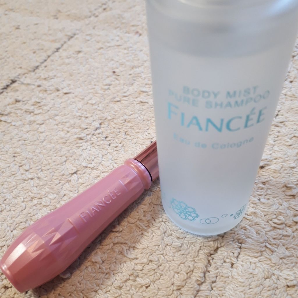 ボディミスト ピュアシャンプーの香り【パッケージリニューアル】/フィアンセ/香水(レディース)を使ったクチコミ(2枚目)