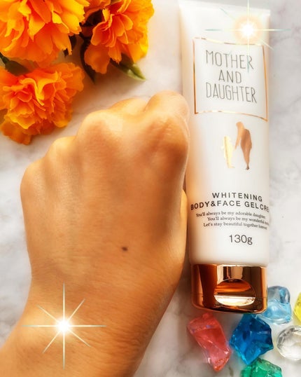 ホワイトニング ボディ&フェイスジェルクリーム【医薬部外品】/Mother&Daughter/フェイスクリームを使ったクチコミ(4枚目)
