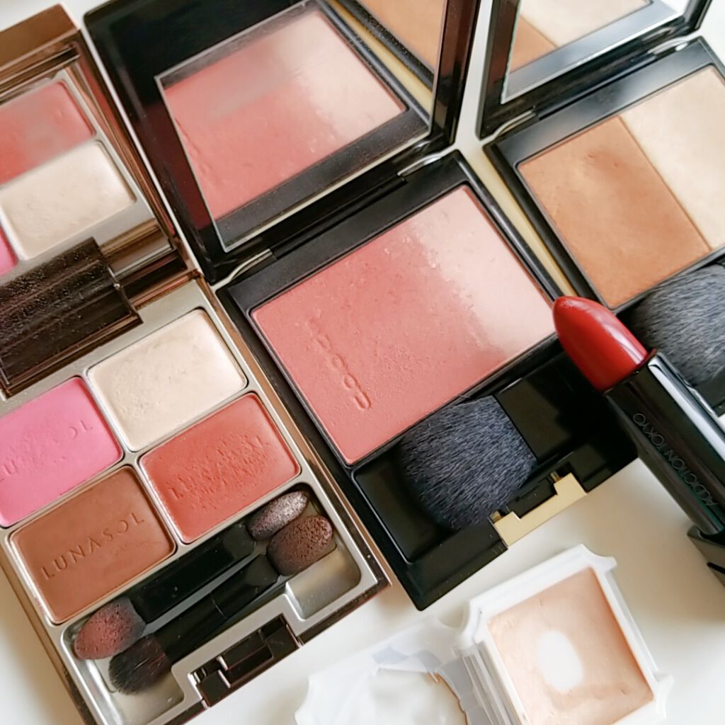 カプチュール ドリームスキン モイスト クッション SPF50 /PA+++ /Dior/クッションファンデーションを使ったクチコミ（2枚目）