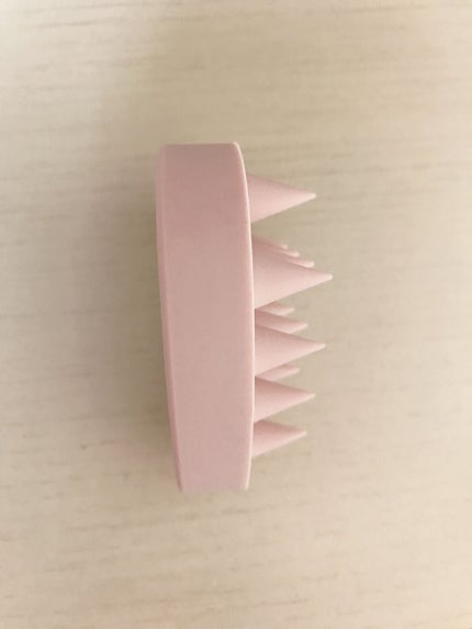 uka scalp brush kenzan/uka/スカルプブラシを使ったクチコミ(2枚目)