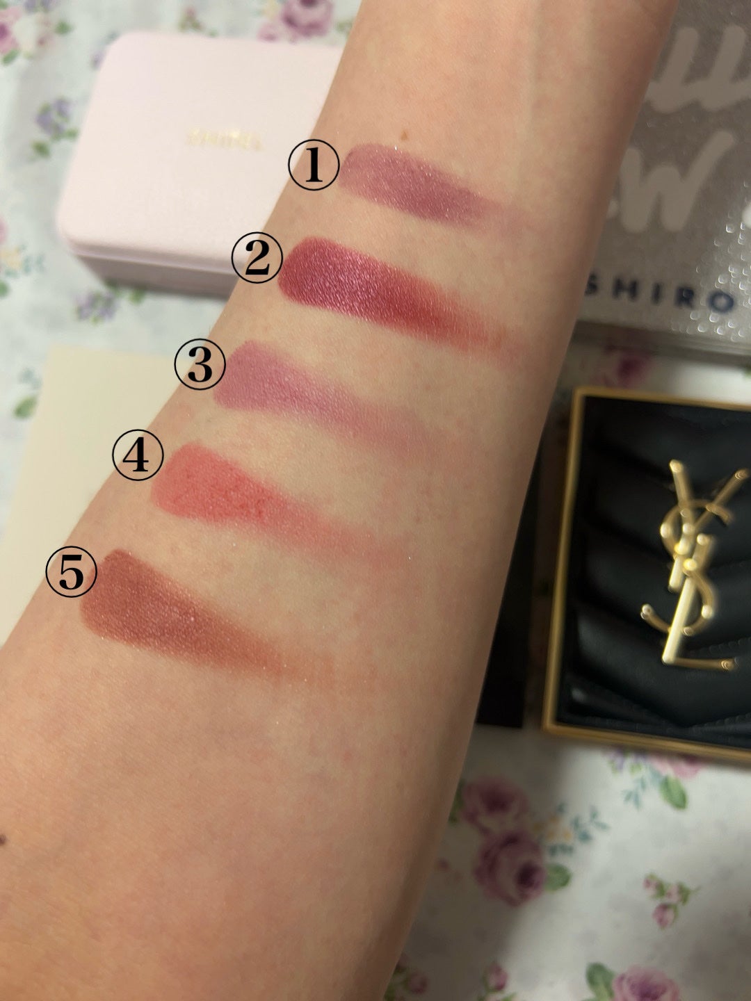 シグニチャー カラー アイズ/SUQQU/アイシャドウパレットを使ったクチコミ(3枚目)