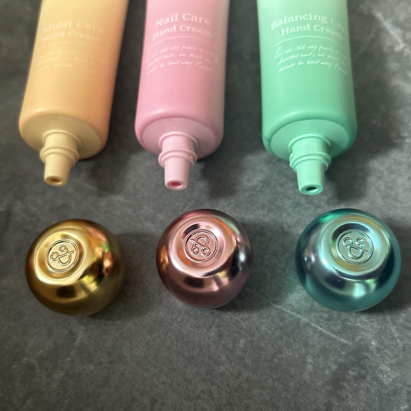 プルント　モイストケア美容液ハンドクリーム/Purunt./ハンドクリームを使ったクチコミ（2枚目）