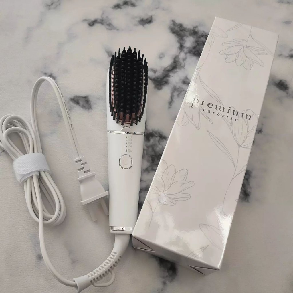プレミアム ブラシ型ヘアアイロン/CARERISE/その他スタイリングを使ったクチコミ（1枚目）