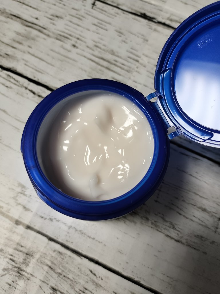 スペシャルジェルクリームA （ホワイト）（医薬部外品）/アクアレーベル/オールインワン化粧品を使ったクチコミ（2枚目）