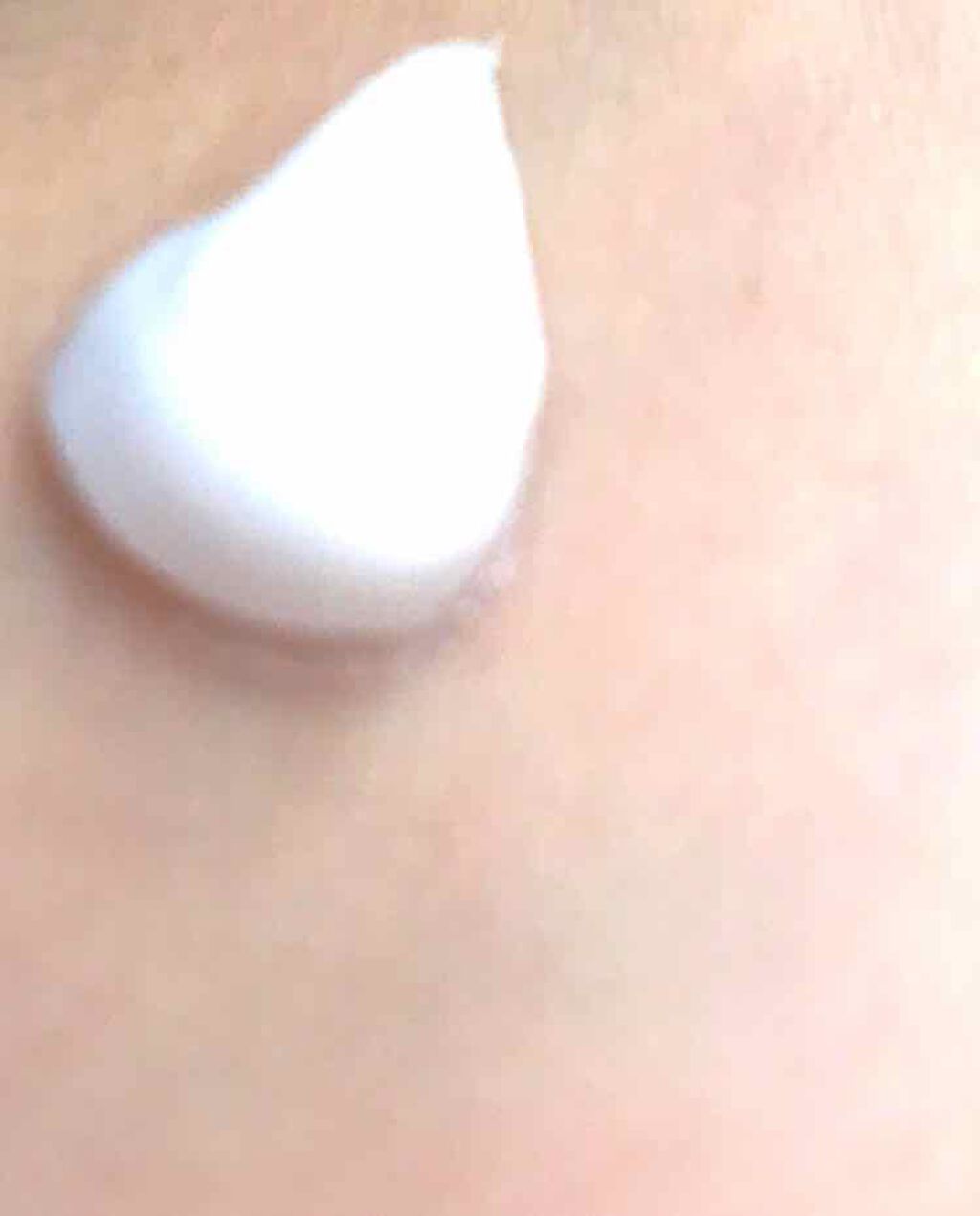 ディアフローラ オイルインボディクリーム フルーティフローラル/マンダム/ボディクリームを使ったクチコミ(3枚目)