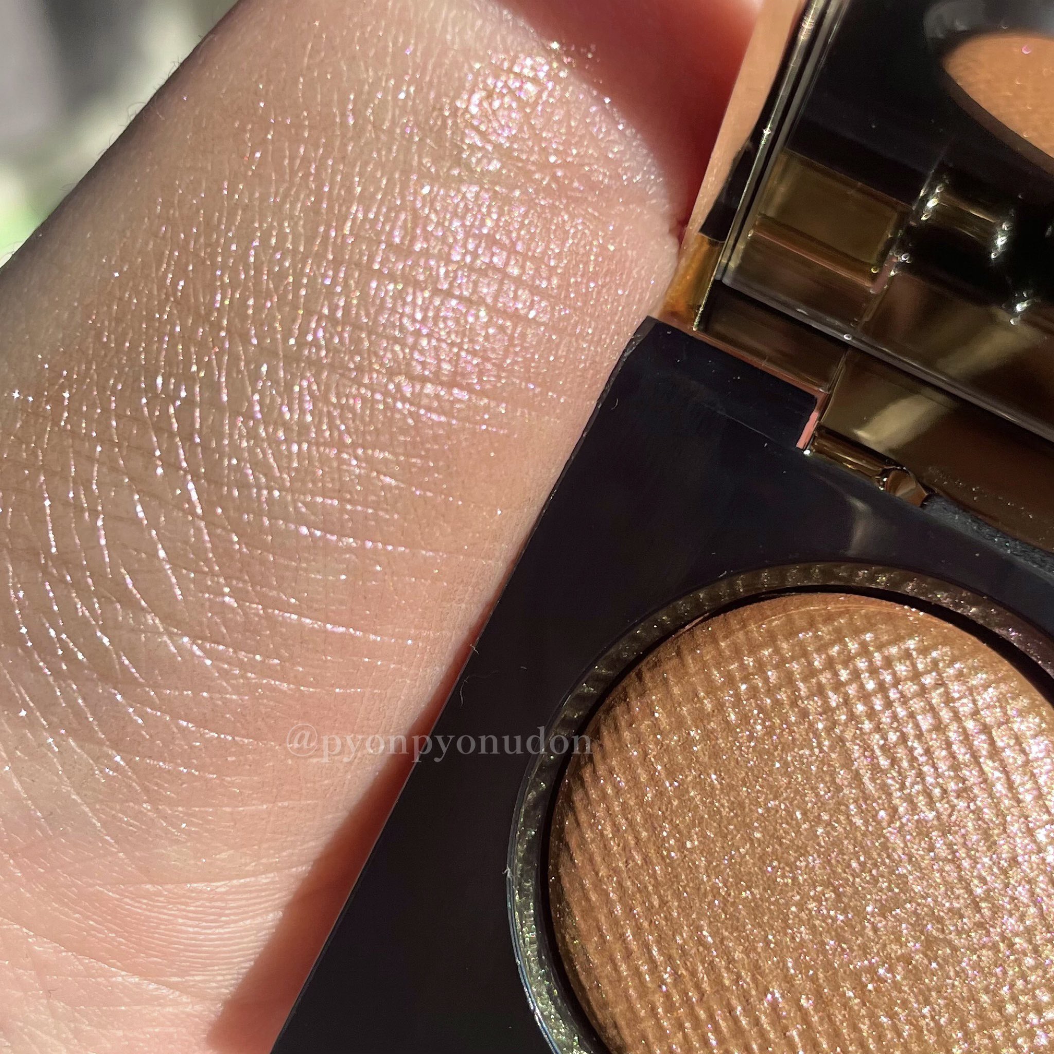 ロングウェア デュアルエンド クリーム シャドウ スティック/BOBBI BROWN/スティックアイシャドウを使ったクチコミ（3枚目）