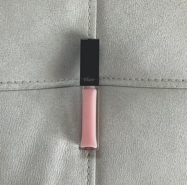 Visée　エッセンス リッププランパーSP001　シアーピンク

LIPSにて購入🛍️
唇を保湿しつつ弾力のあるボリューミーな唇になった

香りはバニラミントっぽい甘い香り

テクスチャーは若干ねっと