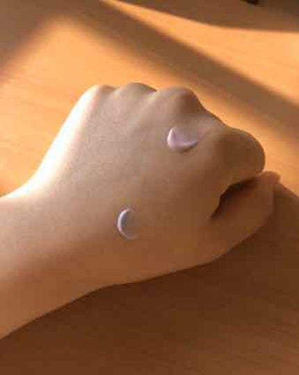 パラソーラ ネオイルミスキン UV エッセンス LV 【ネオイルミ ラベンダー】/パラソーラ/日焼け止め・UVケアを使ったクチコミ(2枚目)