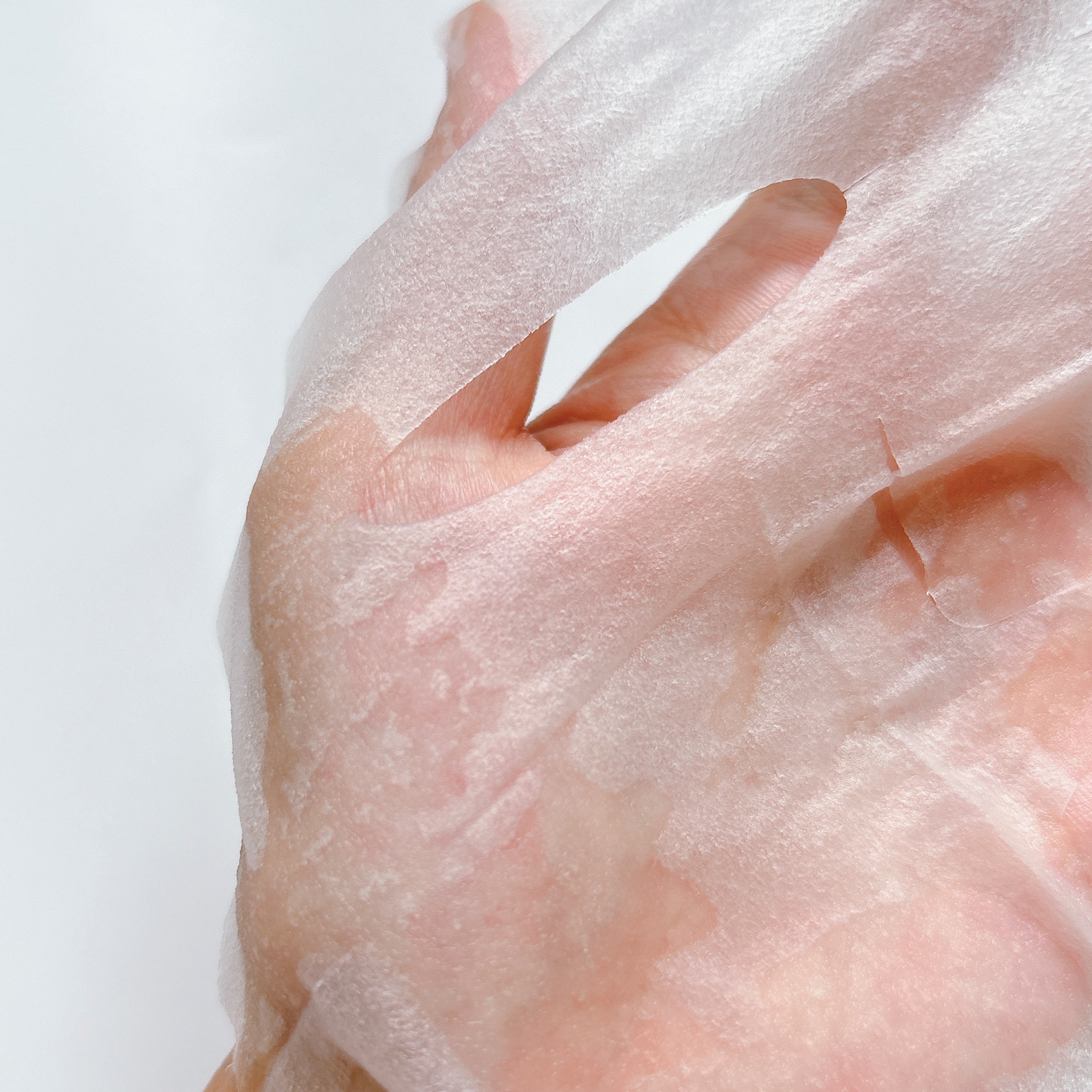 クリアターン クリアターン ごめんね素肌 おめざめスイッチマスクのクチコミ「8/21 新発売✨遂に朝用リペアフェイスマスク出た🩷



- - - - - - -.....」（3枚目）