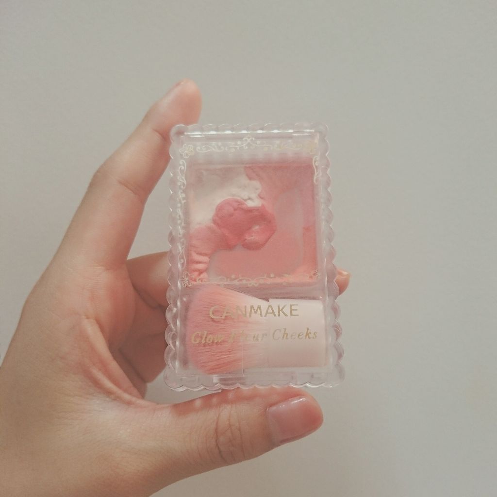 グロウフルールチークス/キャンメイク/パウダーチークを使ったクチコミ(1枚目)