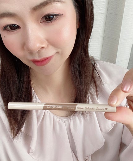 あみあみ on LIPS 「私流、ぷっくり自然な涙袋の作り方💕1枚目 涙袋無し2枚目 アイ..」(4枚目)