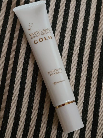 金のプラセンタもっちり白肌濃クマトリーナ/ホワイトラベル/アイケア・アイクリームを使ったクチコミ(3枚目)