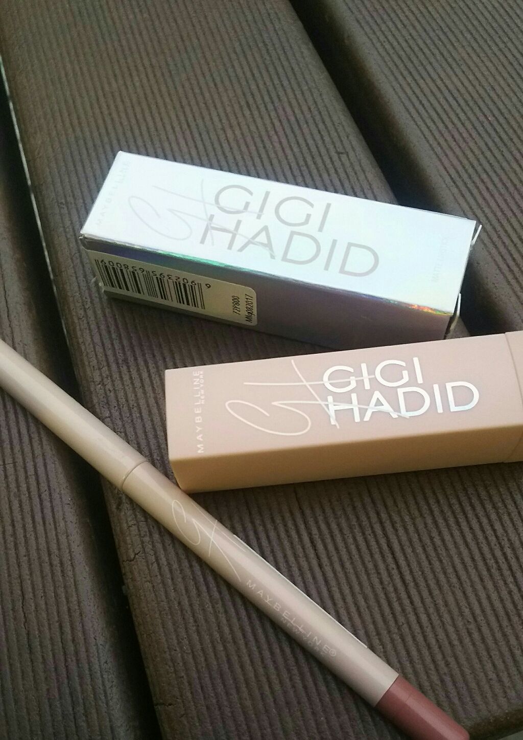 ジジ・ハディッド限定コレクション リップライナー/MAYBELLINE NEW YORK/リップライナーを使ったクチコミ（1枚目）
