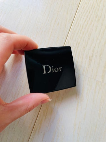 モノ クルール クチュール 763 ローズウッド/Dior/シングルアイシャドウを使ったクチコミ（2枚目）