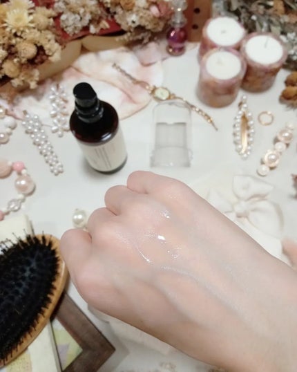 ヘアエッセンスオイル(モイスト)/cocone/ヘアオイルを使ったクチコミ(4枚目)