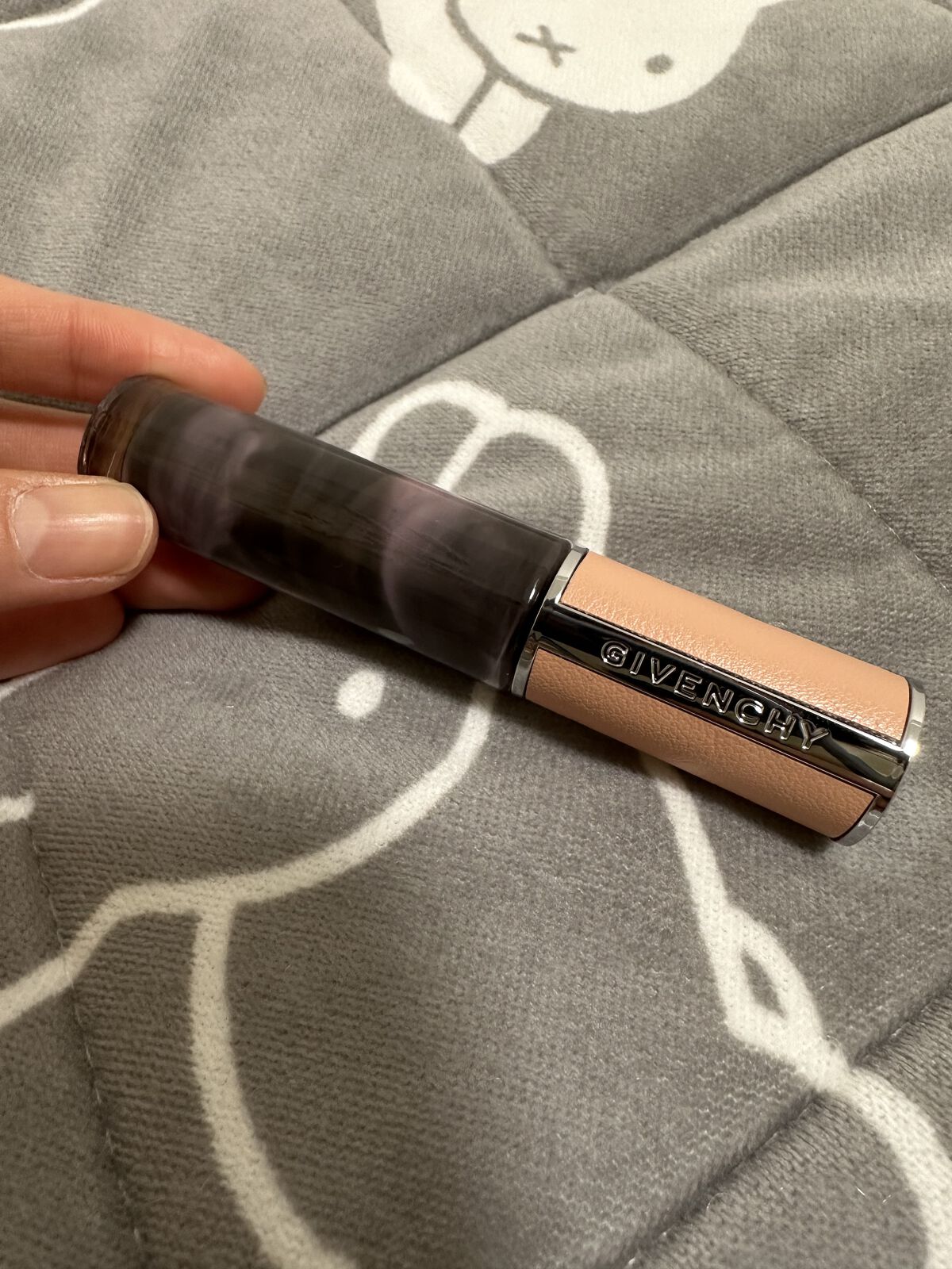 ローズ・パーフェクト・リキッド No.011 ブラック･ピンク（新）/GIVENCHY/口紅を使ったクチコミ（1枚目）