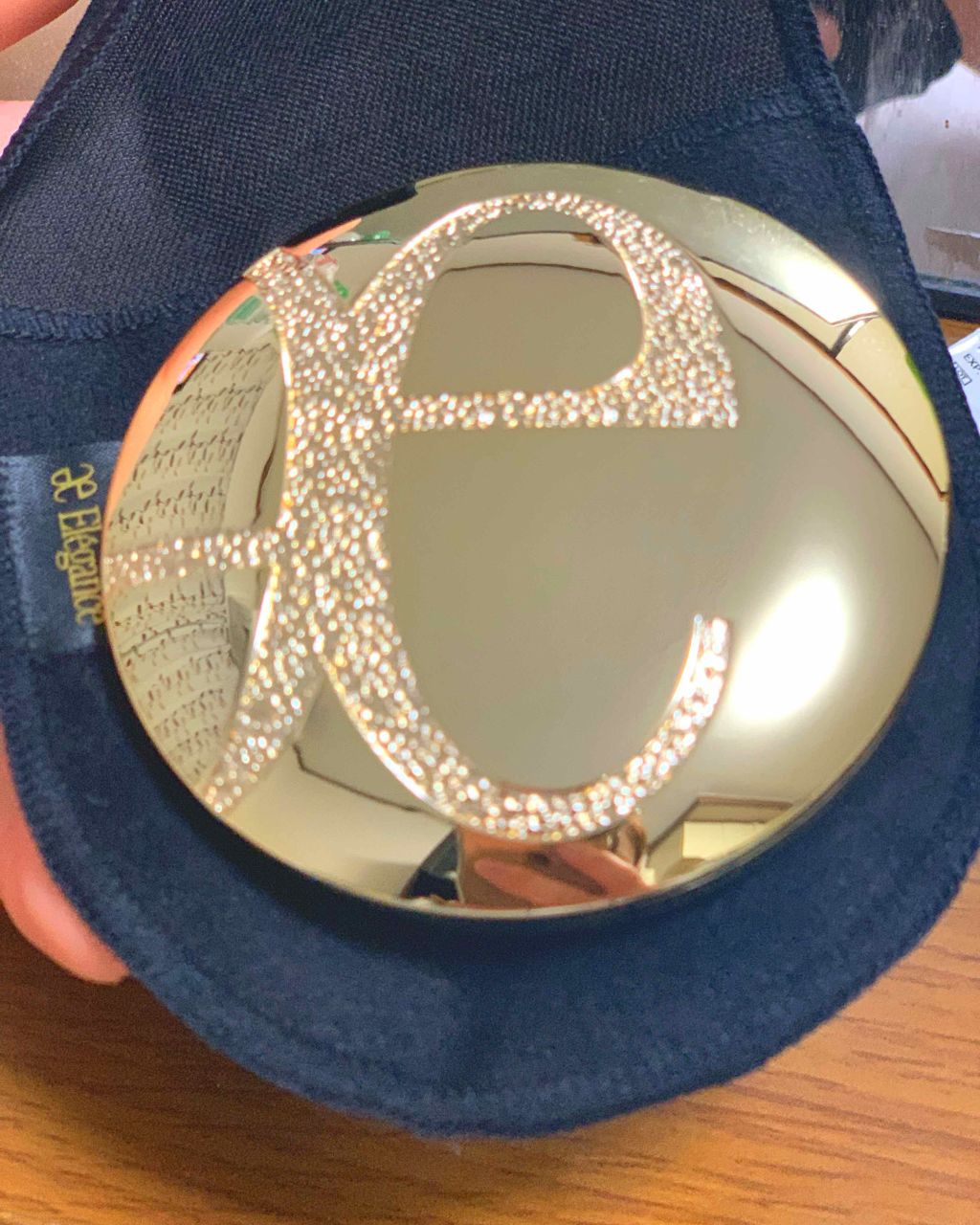 ラ プードル オートニュアンス/Elégance/プレストパウダーを使ったクチコミ（2枚目）