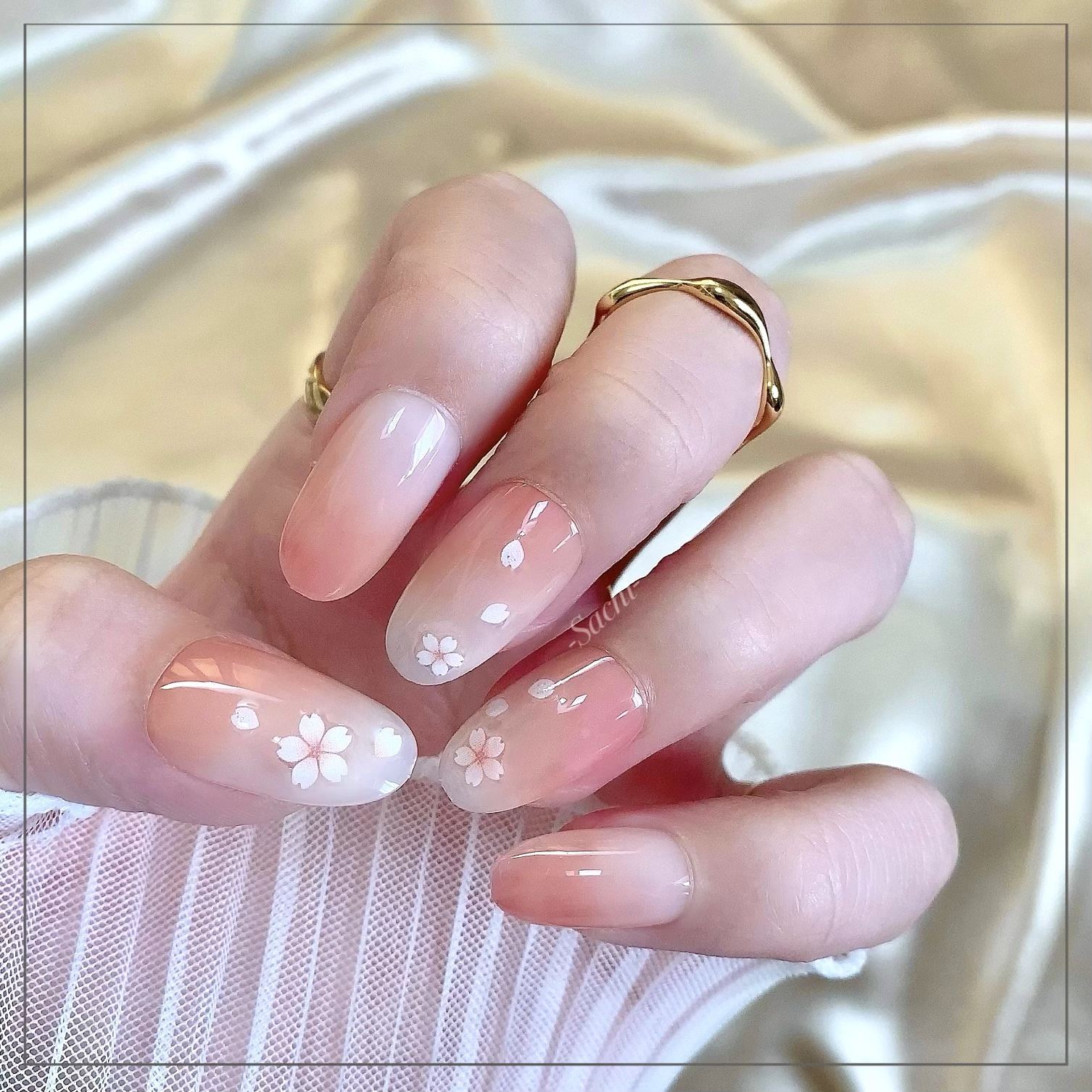 ファンデーションカラーズ/キャンメイク/マニキュアを使ったクチコミ（2枚目）