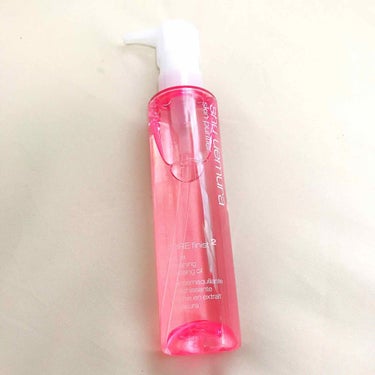 shu uemura フレッシュ クリア サクラ クレンジング オイルのクチコミ「初めて効果を感じることができた商品です👏🏼😂




ずっっっと鼻の毛穴・黒ずみが悩みで
いろ.....」（2枚目）