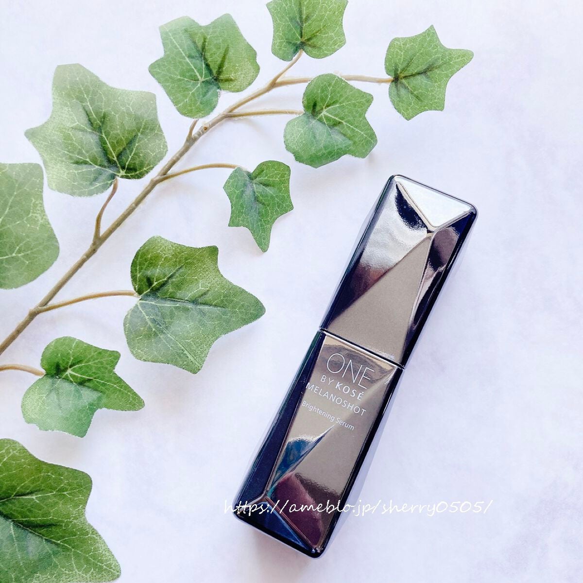 chiyo36 on LIPS 「光を感じさせる?カッティングが美しい容器。2月に新発売される美..」(1枚目)