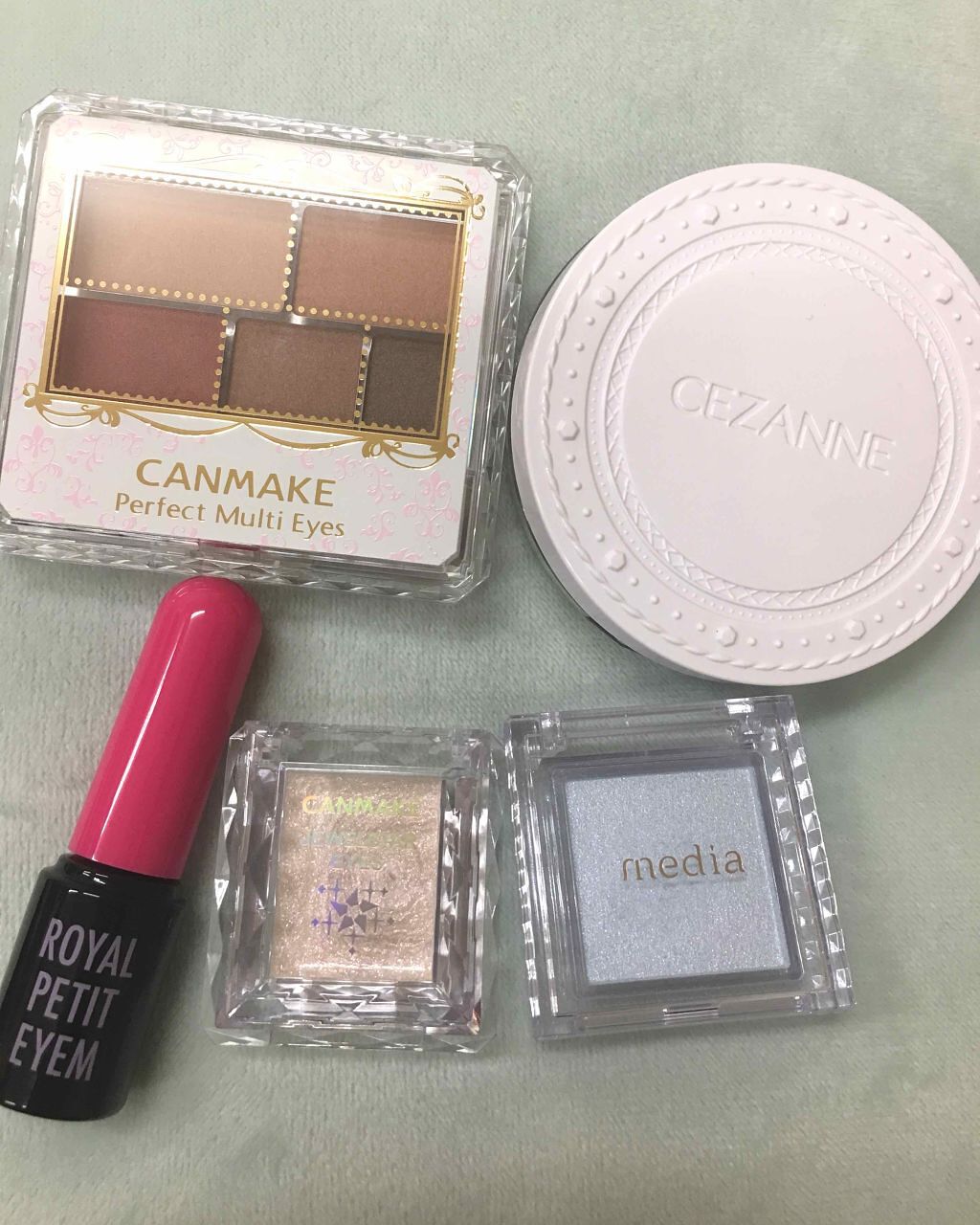 パーフェクトマルチアイズ/キャンメイク/アイシャドウパレットを使ったクチコミ(1枚目)