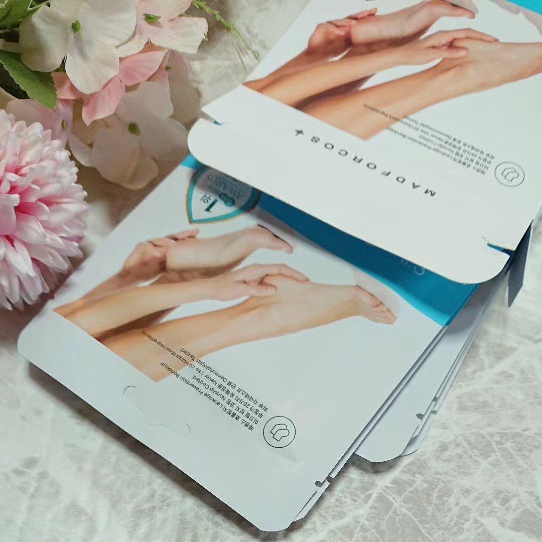 シルキーココナッツオイルフットマスク /MADFORCOS/レッグ・フットケアを使ったクチコミ（2枚目）