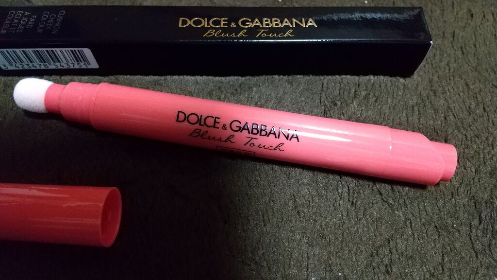 ブラッシュタッチ クッションチークカラー/DOLCE&GABBANA BEAUTY/リキッドチークを使ったクチコミ(1枚目)