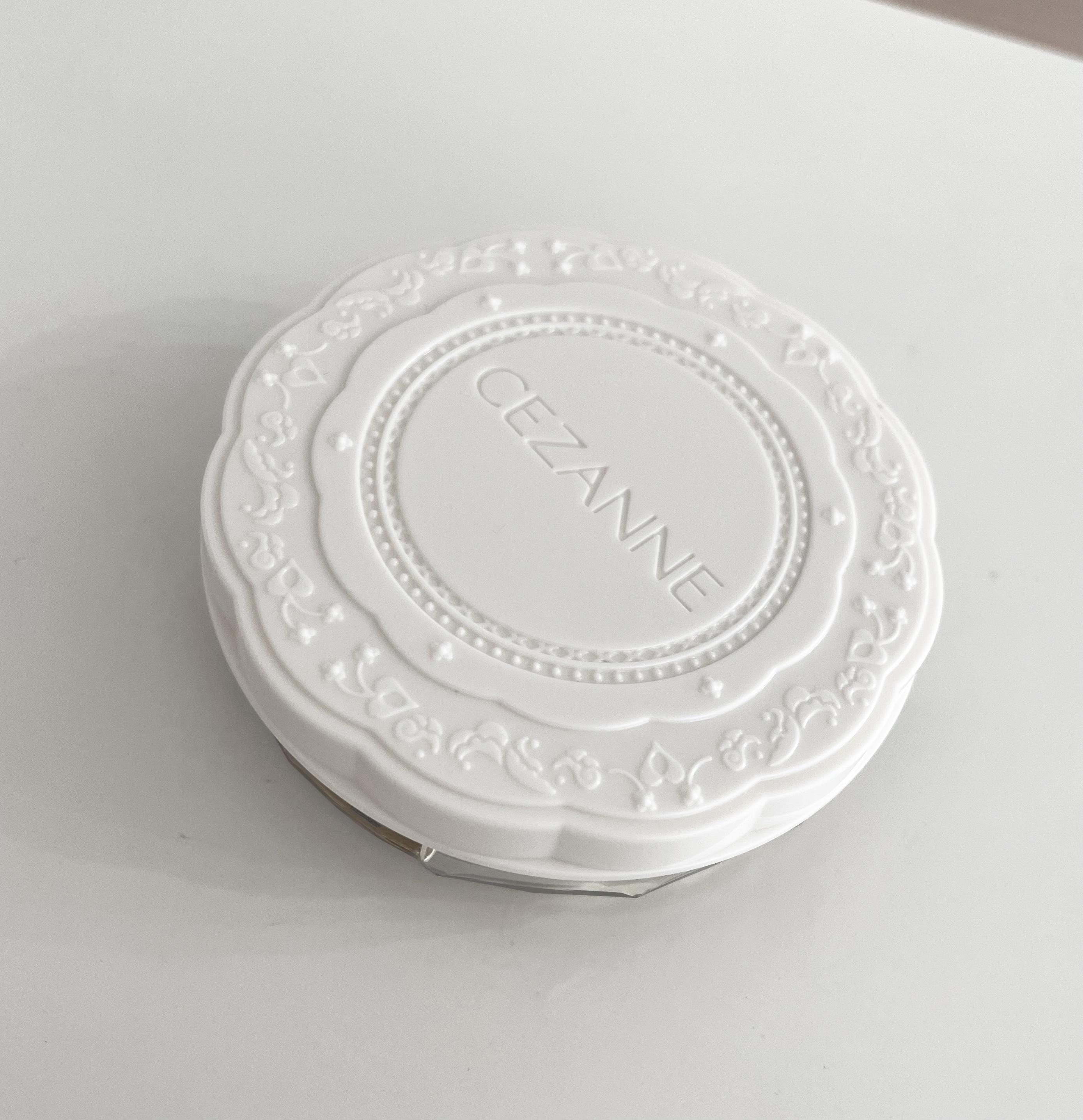 UVシルクカバーパウダー/CEZANNE/プレストパウダーを使ったクチコミ（2枚目）