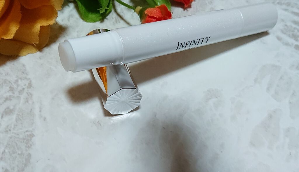 ir_uuyのクチコミ「こちらは2020年2月に新発売されるスティック状美白美容液です😊

濃く広がるシミ根源まで浸透.....」（3枚目）