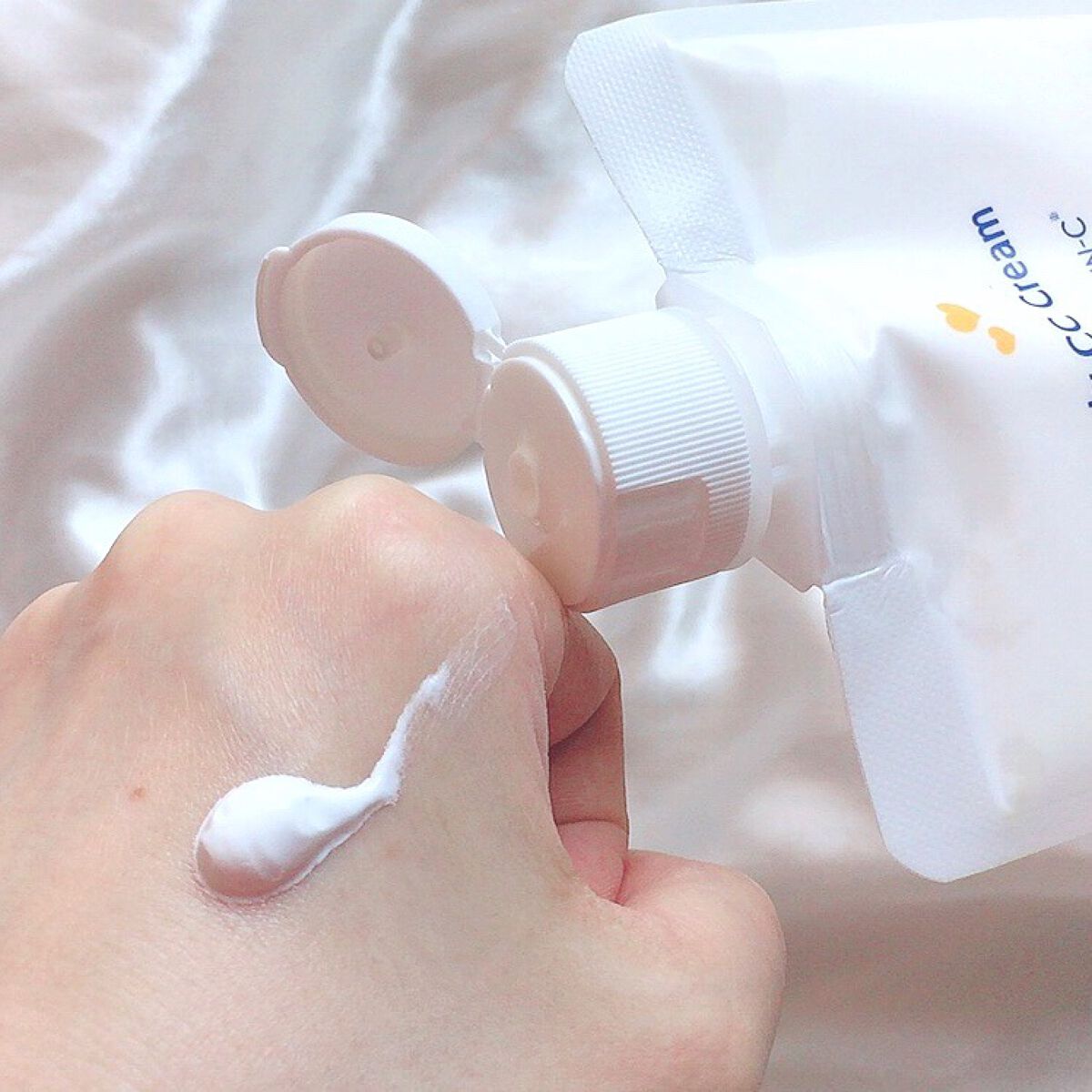 薬用ホワイトコンク ホワイトニングCC CII/ホワイトコンク/ボディクリームを使ったクチコミ（2枚目）