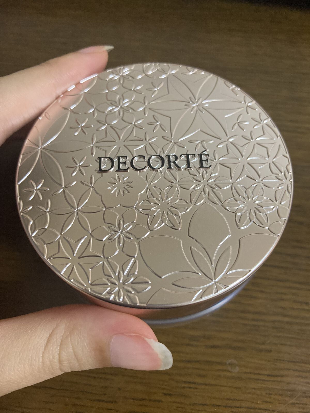 フェイスパウダー/DECORTÉ/ルースパウダーを使ったクチコミ（1枚目）