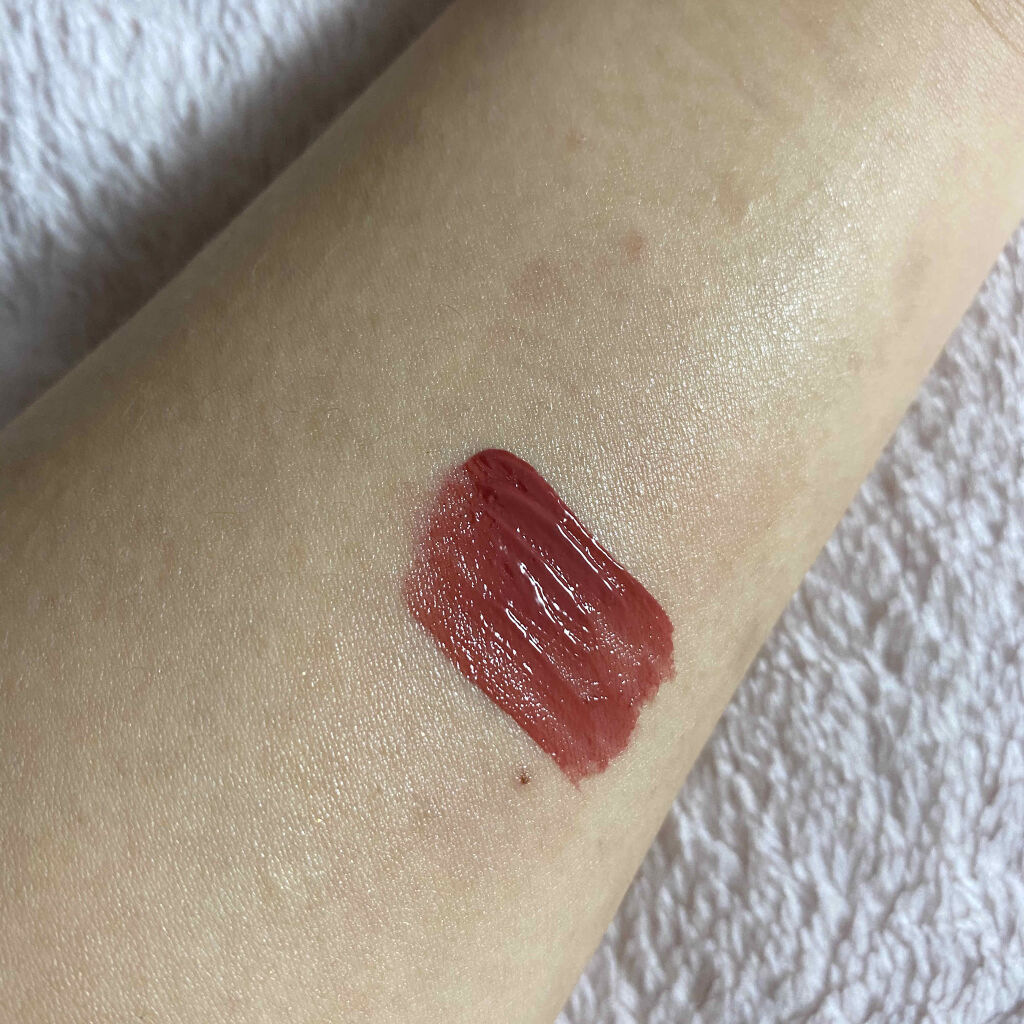 ジューシーラスティングティント/rom&nd/リップティントを使ったクチコミ（2枚目）